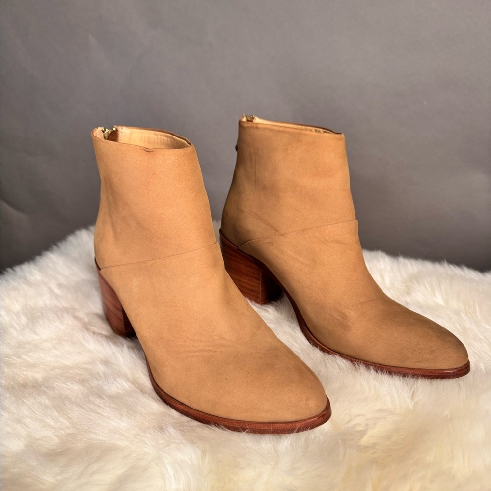 NISOLO Dari Boot - Ankle Booties Block Heel Suede Leather Wheat Tan Size 8.5 - Picture 7 of 14